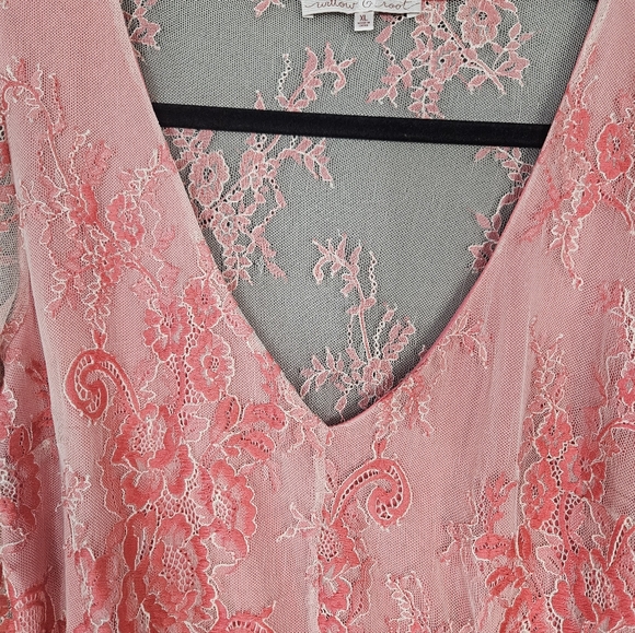 Willow & Root Womens XL Coquette Vneck Shirt Pink Lace Long Sleeve Ruched Waist - Picture 3 of 10